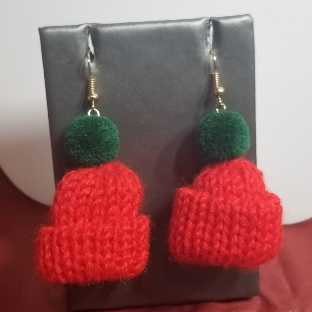 Pompom Stocking Hat Earrings - Red & Green
